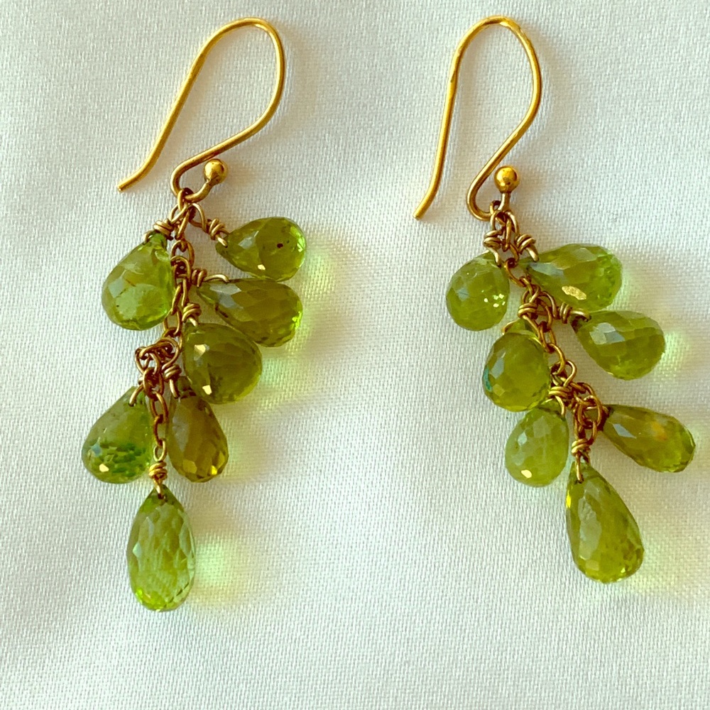 SATYA Periodot Earrings
